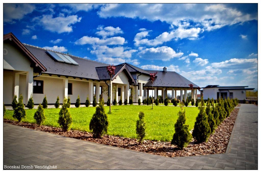 Hotel Bocskai Domb Vendeghaz Nagykallo Exteriér fotografie